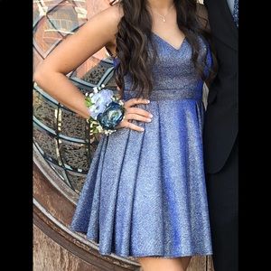 Beautiful sparkly hoco dress